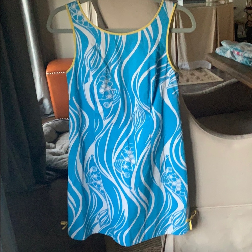 Lilly Pulitzer size 4, Delia Shift.